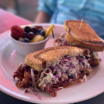 The Cottage La Jolla - Pastrami sandwich - New American Near Me - La Jolla, California The Cottage La Jolla - Pastrami sandwich - New American Near Me - La Jolla, California