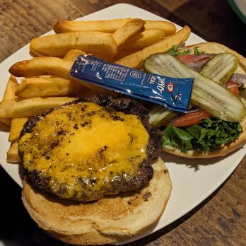 Weston Brewing Company - a cheeseburger and fries - Breweries Near Me - Weston, Missouri Weston Brewing Company - a cheeseburger and fries - Breweries Near Me - Weston, Missouri