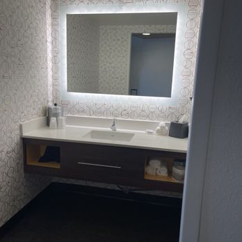 Holiday Inn Mobile-Dwtn/Hist. District - Hotels Near Me - Mobile, Alabama Holiday Inn Mobile-Dwtn/Hist. District - Hotels Near Me - Mobile, Alabama