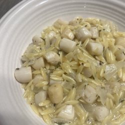 Fresh Market Seafood - Seared scallop orzo piccata