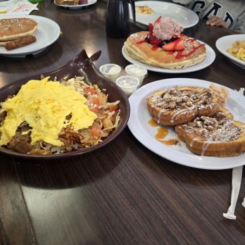 Lincoln Square Pancake House - Greek skillet with upgrade cinnamon French toast, berry pancakes - Breakfast & Brunch Near Me - Indianapolis, Indiana Lincoln Square Pancake House - Greek skillet with upgrade cinnamon French toast, berry pancakes - Breakfast & Brunch Near Me - Indianapolis, Indiana