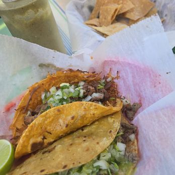 Roxys Tacos - Carnitas taco and quesa-birria taco. - Mexican Near Me - San Diego, California Roxys Tacos - Carnitas taco and quesa-birria taco. - Mexican Near Me - San Diego, California