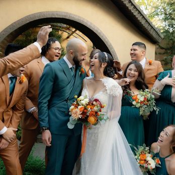 Sachi & Maja - Us with our wedding party and their posies + boutonnieres! Photo by Brys Photography - Wedding Planning Near Me Sachi & Maja - Us with our wedding party and their posies + boutonnieres! Photo by Brys Photography - Wedding Planning Near Me