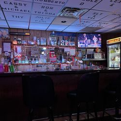 Coaches Sports Bar
