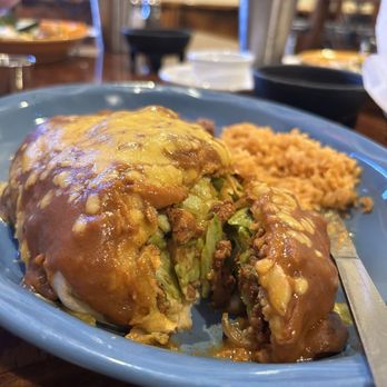 El Patron Bar and Grill - Burrito jalisco with pastor - Desserts Near Me - Seguin, Texas El Patron Bar and Grill - Burrito jalisco with pastor - Desserts Near Me - Seguin, Texas