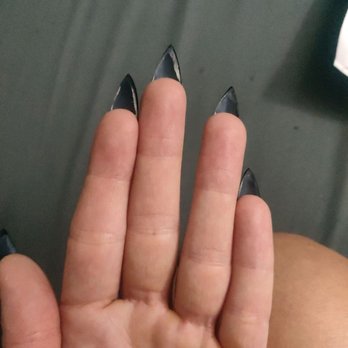 Redondo 7 Nails - not cleaned up at all - Nail Salons Near Me - Long Beach, California Redondo 7 Nails - not cleaned up at all - Nail Salons Near Me - Long Beach, California