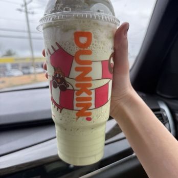 Dunkin' - Iced Matcha Latte - Coffee & Tea Near Me - New Milford, Connecticut