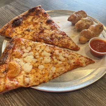Anthony's Pizza Kitchen - Pizza Near Me - Centreville, Virginia