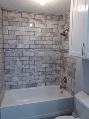 DCN Contractor & SVS Logo