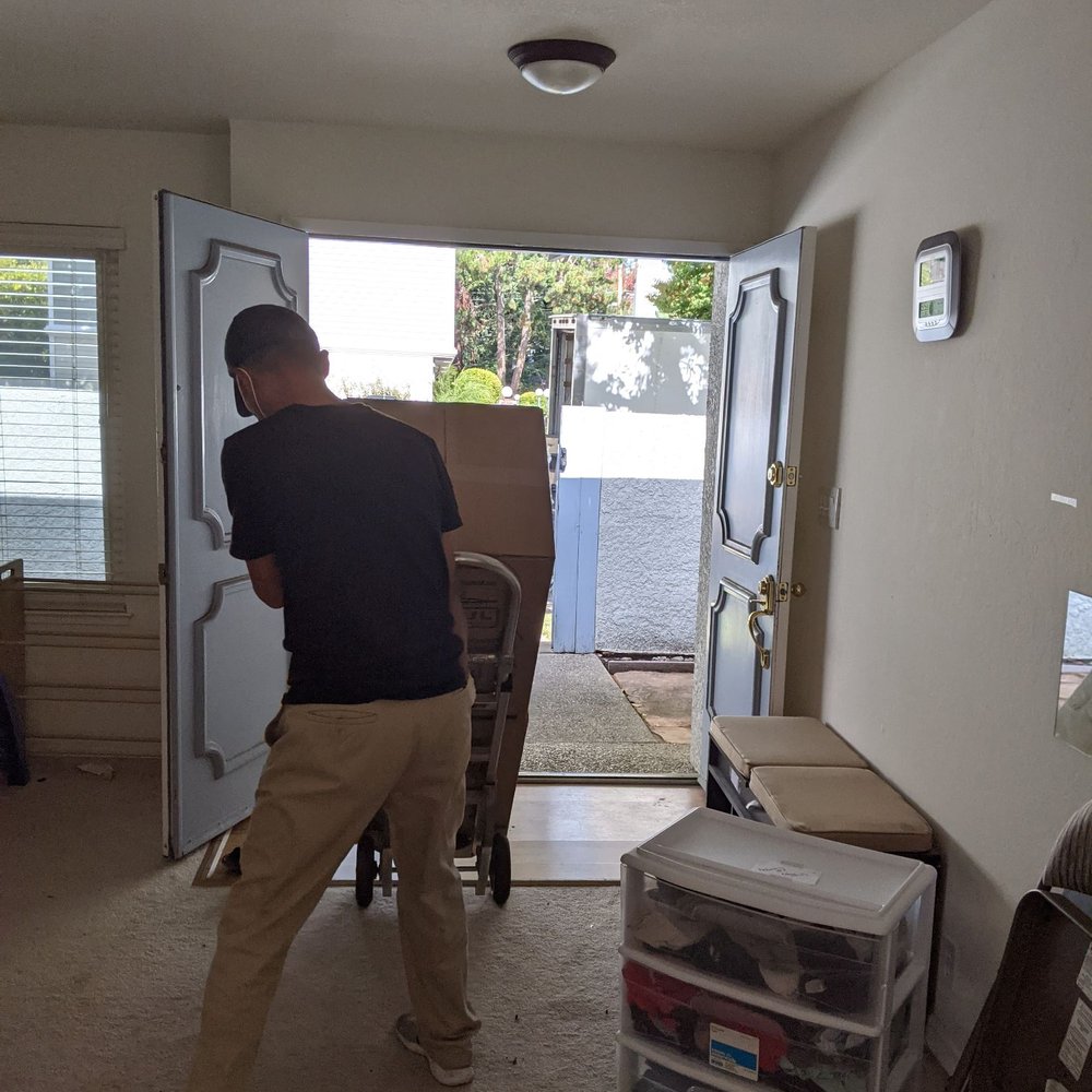 Movers R Here - No English spoken - Movers Near Me - Newark, California Movers R Here - No English spoken - Movers Near Me - Newark, California