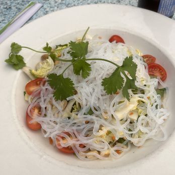 Mendocino Cafe - Vietnamese salad - Cafes Near Me - Mendocino, California