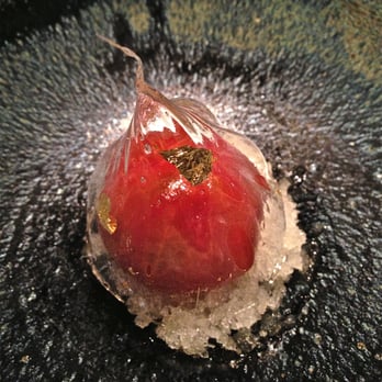 天空龍吟日本料理 - Fruit Tomato poached with "Umeshu" encased in Fragile Glass. - Japanese Near Me - Hong Kong, HK