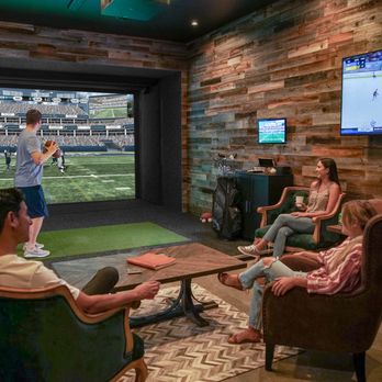 Golfer's Den - Golf Near Me - Miami, Florida Golfer's Den - Golf Near Me - Miami, Florida