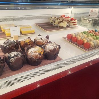 illy Caffé - Pastry counter - Cafes Near Me - Atlanta, Georgia illy Caffé - Pastry counter - Cafes Near Me - Atlanta, Georgia