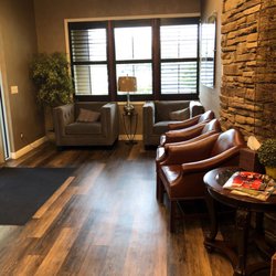Regional Medical Imaging - Seating area