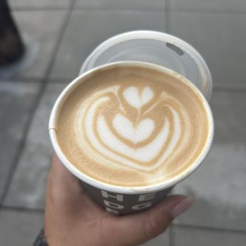 Hedge Coffee - Vanilla latte - Coffee & Tea Near Me - San Francisco, California Hedge Coffee - Vanilla latte - Coffee & Tea Near Me - San Francisco, California