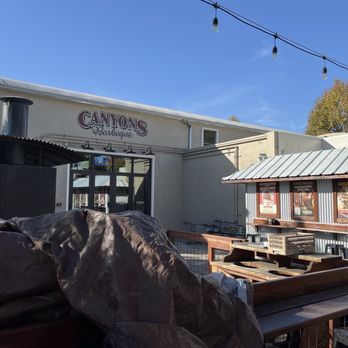 Canyons Barbeque - Barbeque Near Me - Castro Valley, California