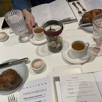 Mariposa - Popover - New American Near Me - Beverly Hills, California Mariposa - Popover - New American Near Me - Beverly Hills, California