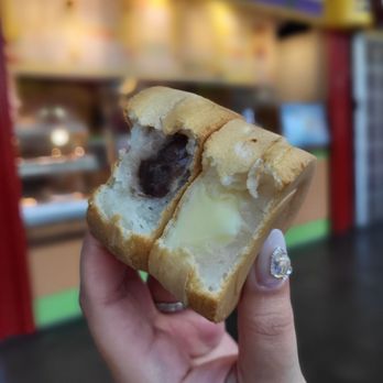 Peanuts - red bean and custard - Bubble Tea Near Me - Richmond, British Columbia