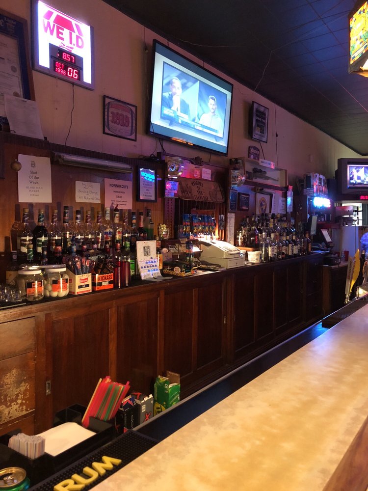 LUANA TAVERN Updated October 2024 301 Main St, Luana, Iowa Restaurants Restaurant