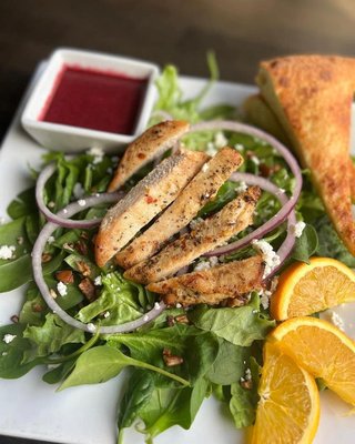 Misfits Dine & Drink by null