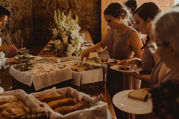 Pearl Catering by null