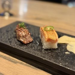Temaki Den - American wagyu and Salmon Oshizushi