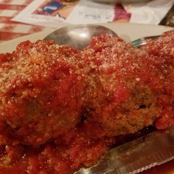 Buca di Beppo Italian Restaurant - 1/2 lb Meatballs Marinara ! - Italian Near Me - Redondo Beach, California