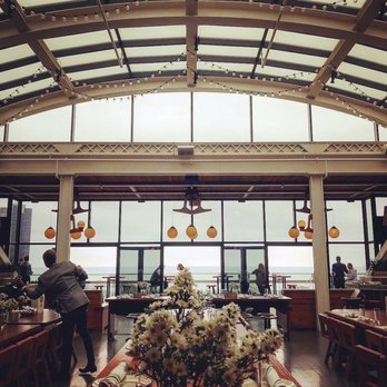 Cindy's Rooftop - New American Near Me - Chicago, Illinois