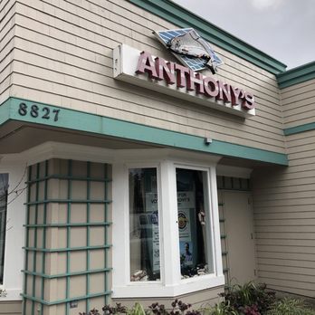 Anthony's Restaurant - Exterior - Seafood Near Me - Gig Harbor, Washington
