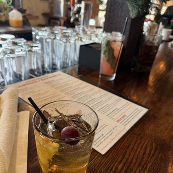 More Better Restaurant & Beer Hall - Brunch old fashioned and Mojito - American Near Me - Round Hill, Virginia