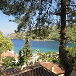Hillside Beach Club