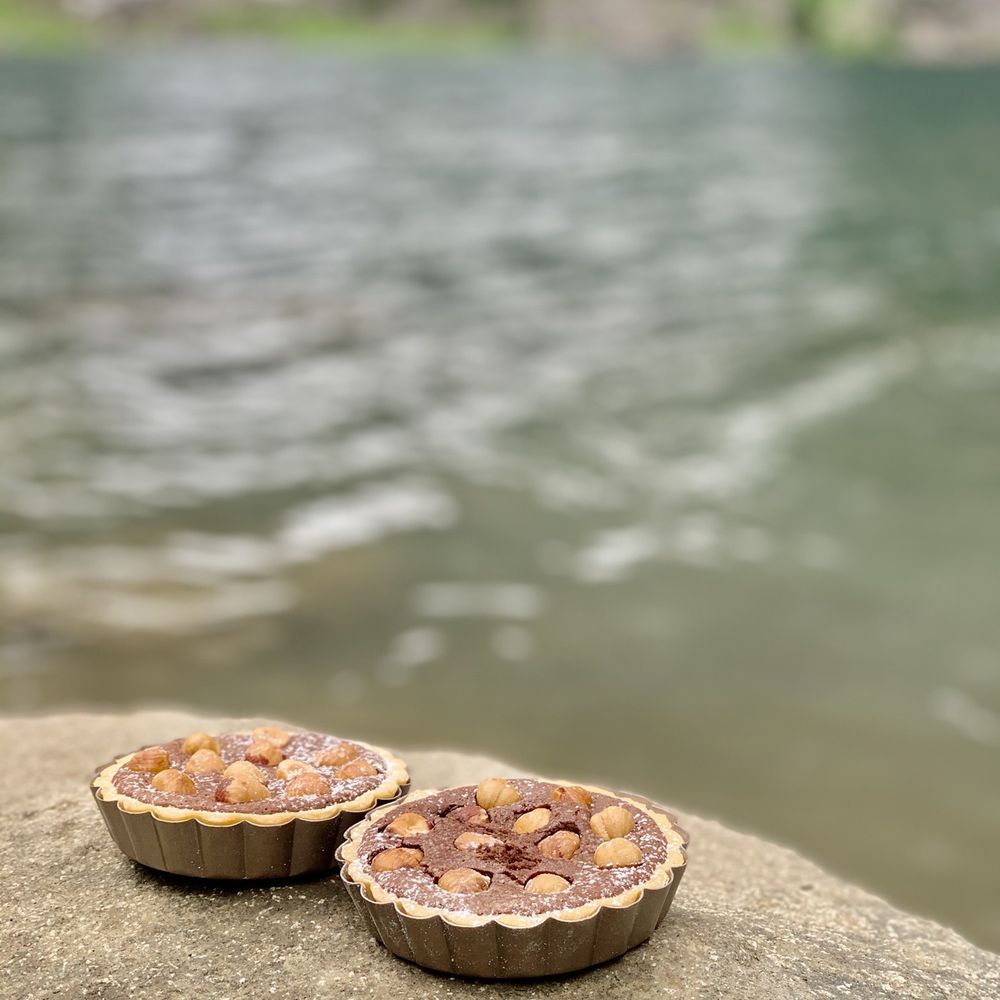 Lake 22 - Take some snacks up by the lake and relax! - Hiking Near Me - Granite Falls, Washington Lake 22 - Take some snacks up by the lake and relax! - Hiking Near Me - Granite Falls, Washington