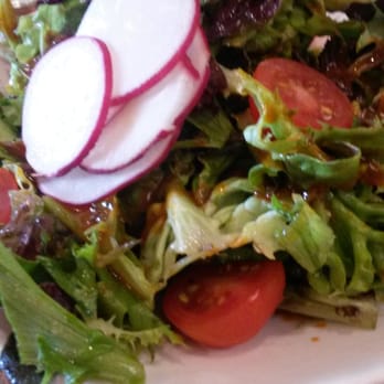Star Noodle - Salad with vinaigrette - Asian Fusion Near Me - Lahaina, Hawaii Star Noodle - Salad with vinaigrette - Asian Fusion Near Me - Lahaina, Hawaii