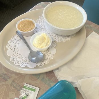 Georgie's Cafe - Side of grits brown sugar and butter - American Near Me - Cottonwood, Arizona Georgie's Cafe - Side of grits brown sugar and butter - American Near Me - Cottonwood, Arizona