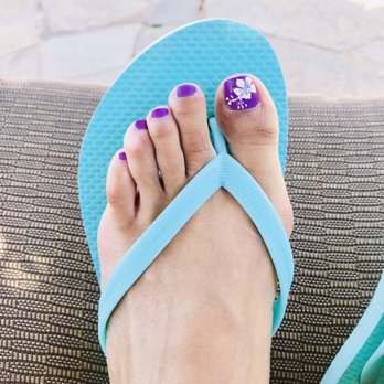 Tip & Toe Salon - Nail Salons Near Me - Burlingame, California