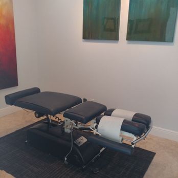 Robins Chiropractic DC - Chiropractors Near Me - Wilton Manors, Florida