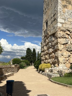Passeig Arqueològic by null