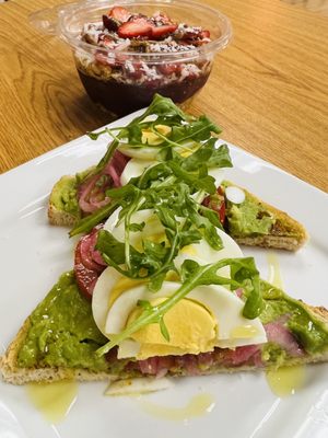 Fresh Choice Bistro by null