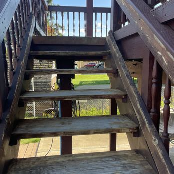 Nimets Brothers - Deck steps that were stripped - Fences & Gates Near Me Nimets Brothers - Deck steps that were stripped - Fences & Gates Near Me