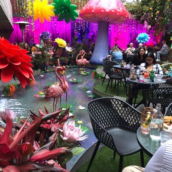 insideOUT - Middle of dining area , multi leveled - Lounges Near Me - San Diego, California