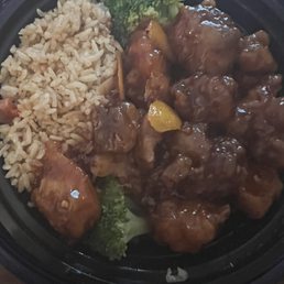 Orange chicken lunch combo Orange chicken lunch combo