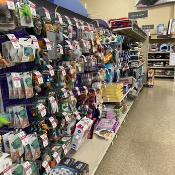 PetSmart - Kitty stuff - Pet Stores Near Me - Brea, California