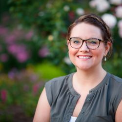 Stephanie Ferris, DC - Dr. Stephanie Ferris