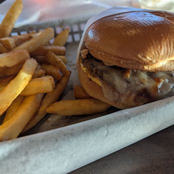 Killer Burger Orchards - Motley Que...couldn't put it down. Delicious. - Burgers Near Me - Vancouver, Washington