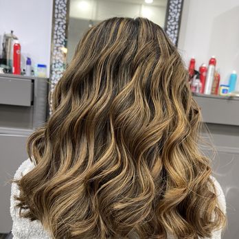 Saraya Salon - Hair Salons Near Me - Chicago, Illinois Saraya Salon - Hair Salons Near Me - Chicago, Illinois