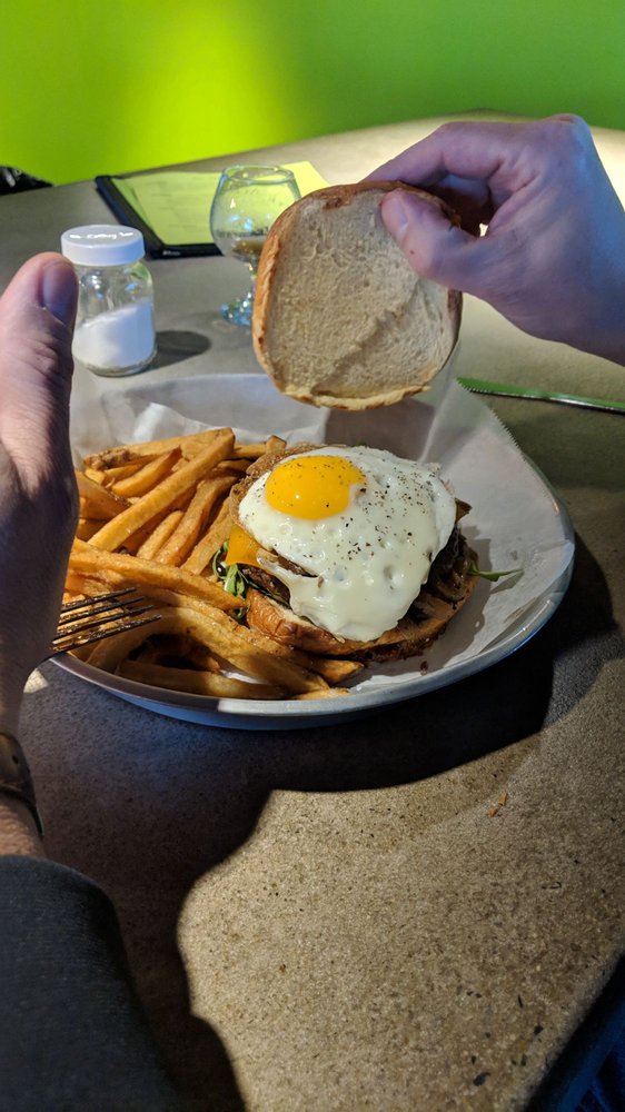 SAUCONY CREEK CRAFT BREWERY + GASTROPUB 188 Photos & 125 Reviews