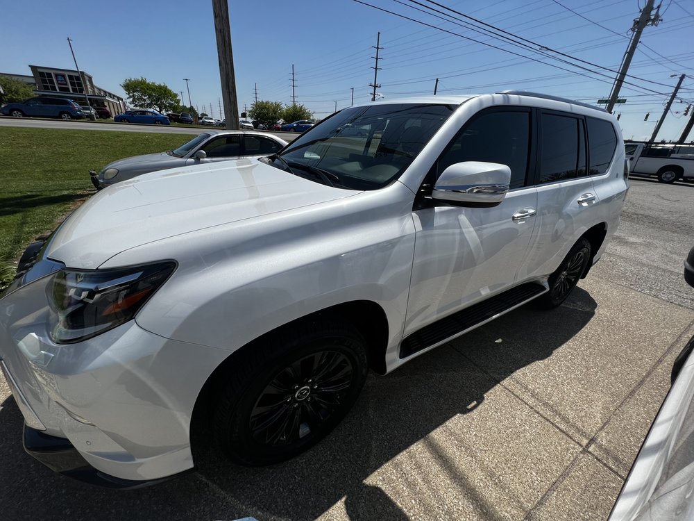 CLASSIC SHADES Updated September 2024 37 Photos 1624 N Burkhardt