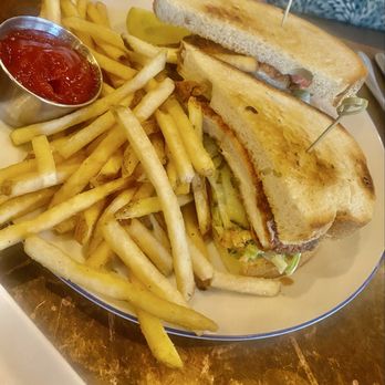 Ocean House Coastal Grille - Nashville Hot Chicken Sandwich with Fries - Seafood Near Me - Marshfield, Massachusetts