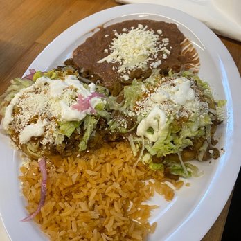 Las Mananitas - Sopes plate. - Mexican Near Me - Fresno, California Las Mananitas - Sopes plate. - Mexican Near Me - Fresno, California